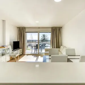 apt-apartament-amb-piscina-i-zona-ajardinada.topcostabravahotels.com/